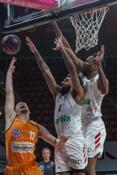 赛的精彩内 赛的精彩内